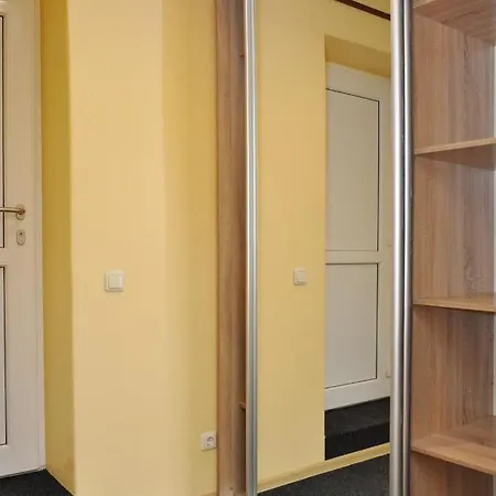 Center Quiet With Free Private Parking Riga