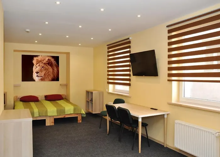 Appartamento Center Quiet With Free Private Parking Riga