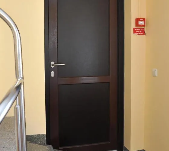 Center Quiet With Free Private Parking Dzīvoklis